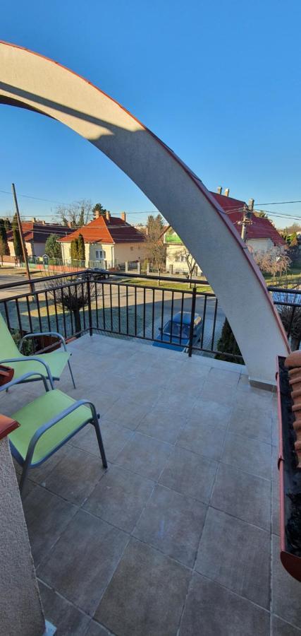 Aqua Oazis Apartman Hajduszoboszlo Exterior photo