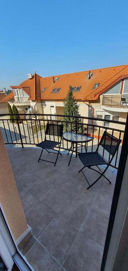 Aqua Oazis Apartman Hajduszoboszlo Exterior photo